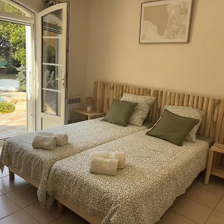 Vila Mas Des Cedres Saint-Gilles (Gard)